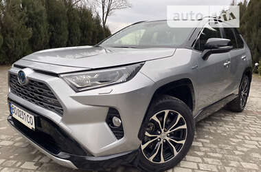Позашляховик / Кросовер Toyota RAV4 2019 в Львові