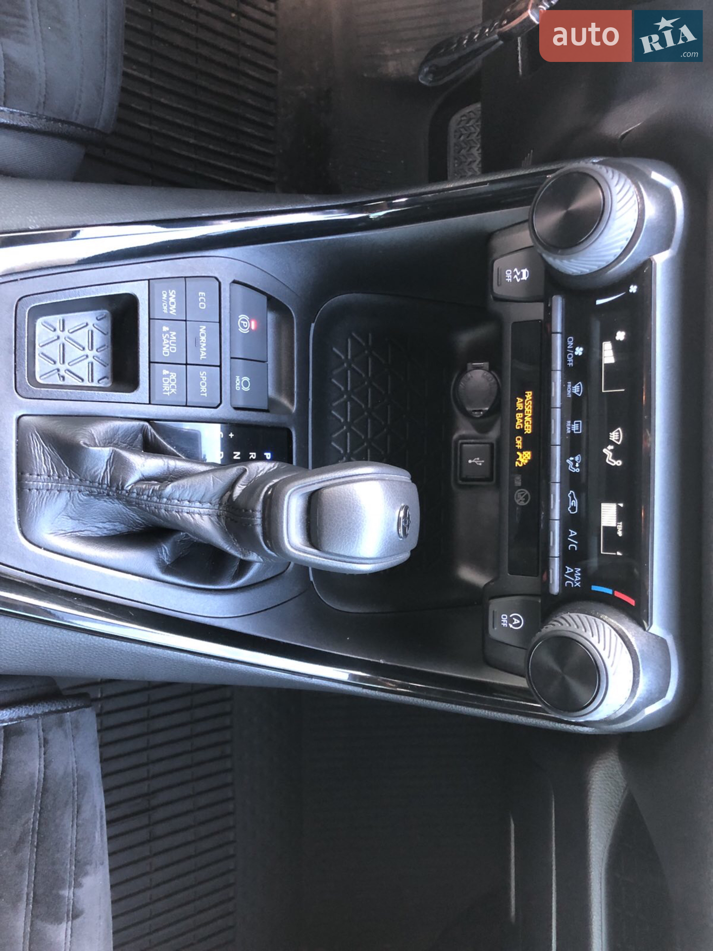 2021 Toyota RAV 4 - мініатюра 28