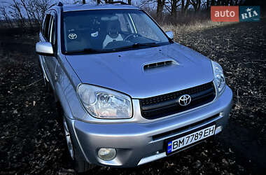 Позашляховик / Кросовер Toyota RAV4 2005 в Магдалинівці