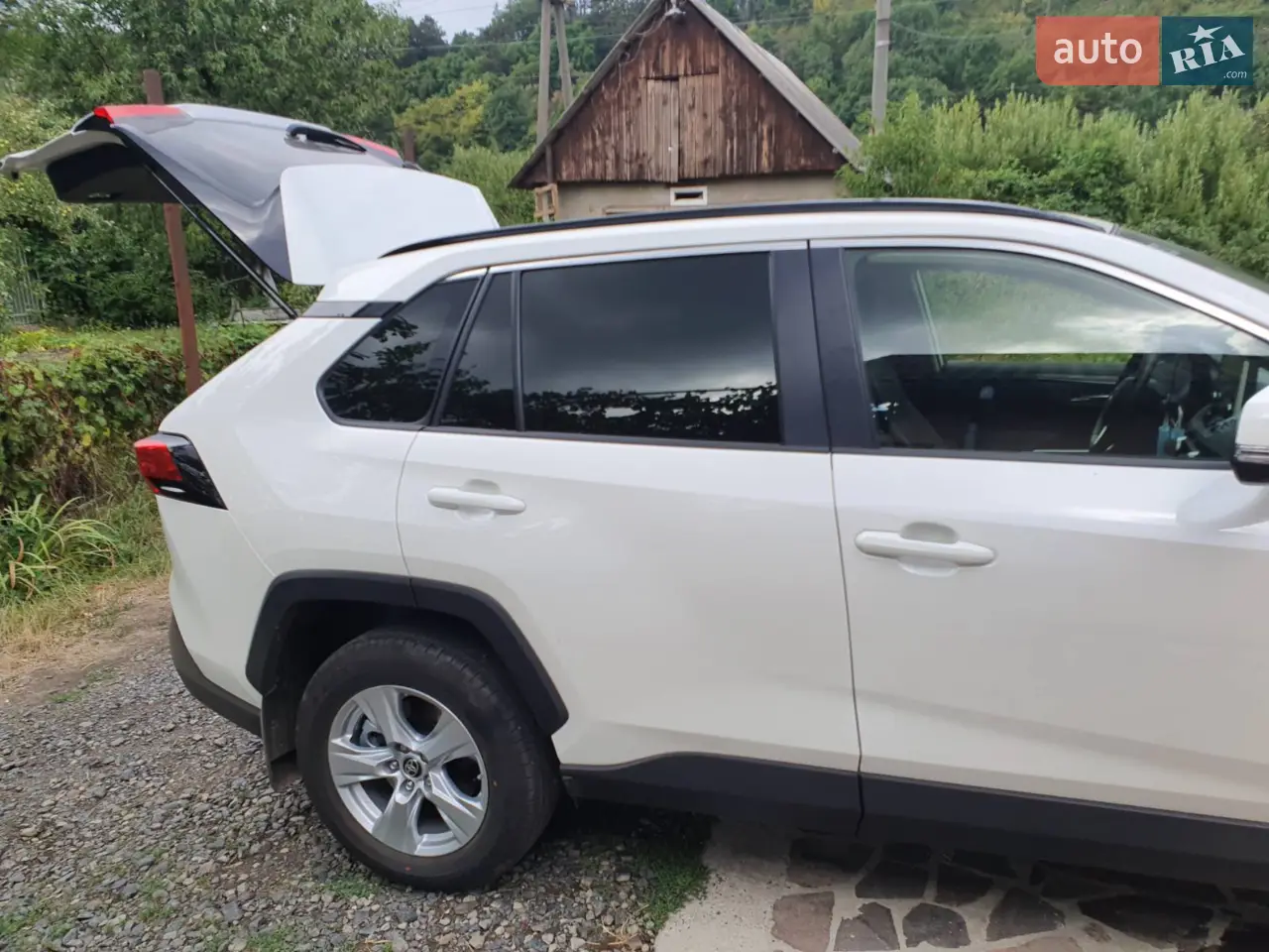 2021 Toyota RAV 4 - мініатюра 19