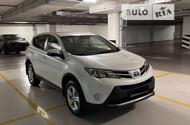 Позашляховик / Кросовер Toyota RAV4 2013 в Києві