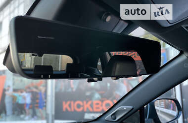 Внедорожник / Кроссовер Toyota RAV4 2021 в 
