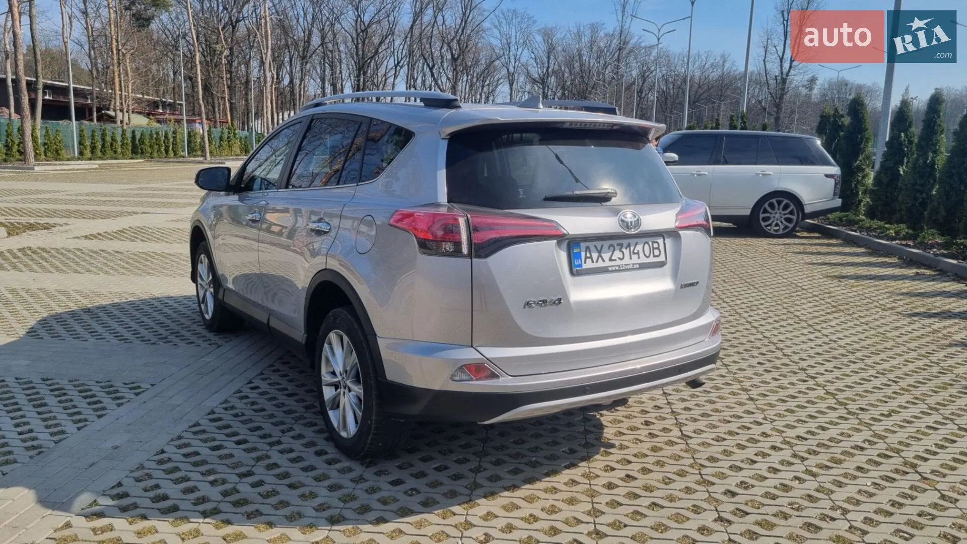 2018 Toyota RAV 4 - мініатюра 4