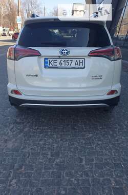 Внедорожник / Кроссовер Toyota RAV4 2016 в Днепре