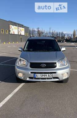 Внедорожник / Кроссовер Toyota RAV4 2003 в Киеве