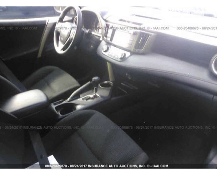 Позашляховик / Кросовер Toyota RAV4 2014 в Кривому Розі