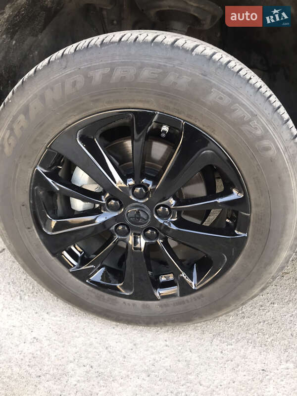 Позашляховик / Кросовер Toyota RAV4 2021 в Дніпрі