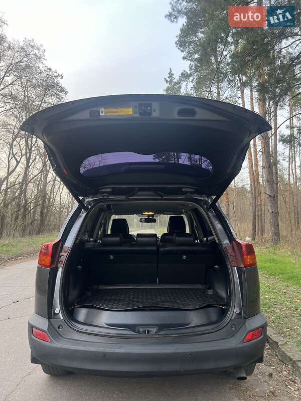 Позашляховик / Кросовер Toyota RAV4 2013 в Кропивницькому