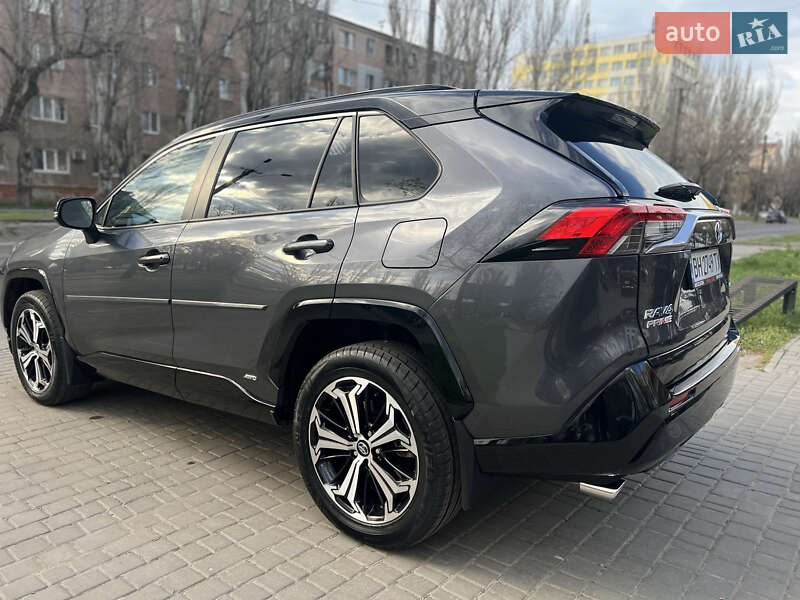 Внедорожник / Кроссовер Toyota RAV4 2022 в Одессе