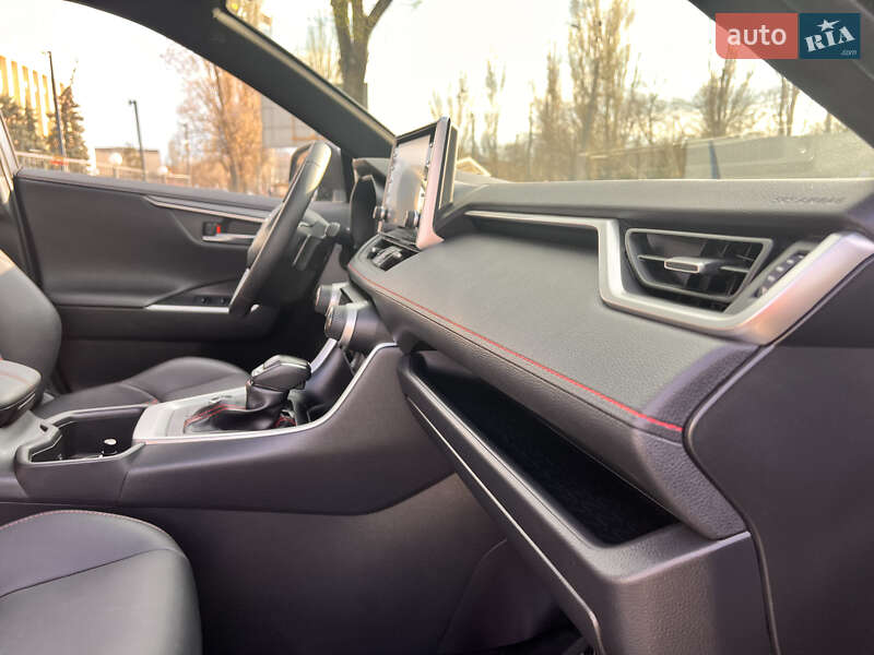 Внедорожник / Кроссовер Toyota RAV4 2022 в Одессе