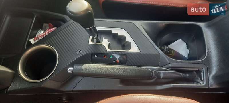 Позашляховик / Кросовер Toyota RAV4 2013 в Каневі