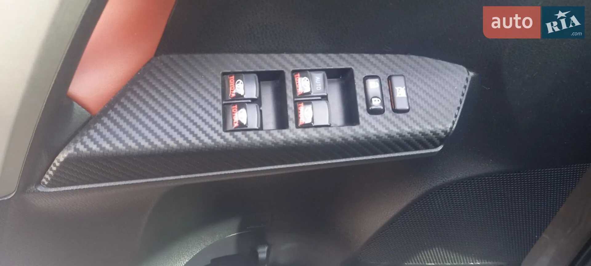 2013 Toyota RAV 4 - мініатюра 21