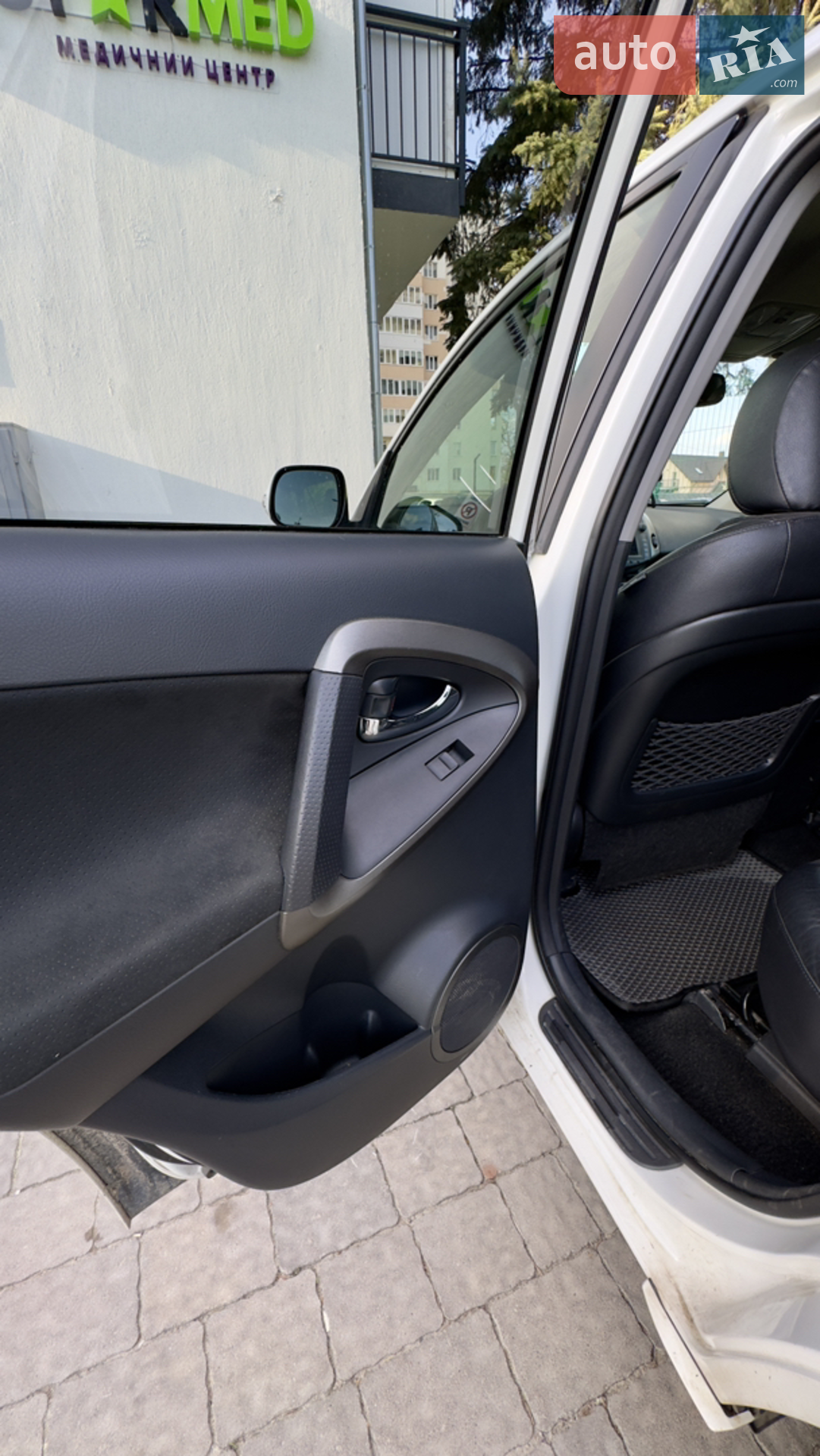 2010 Toyota RAV 4 - мініатюра 27