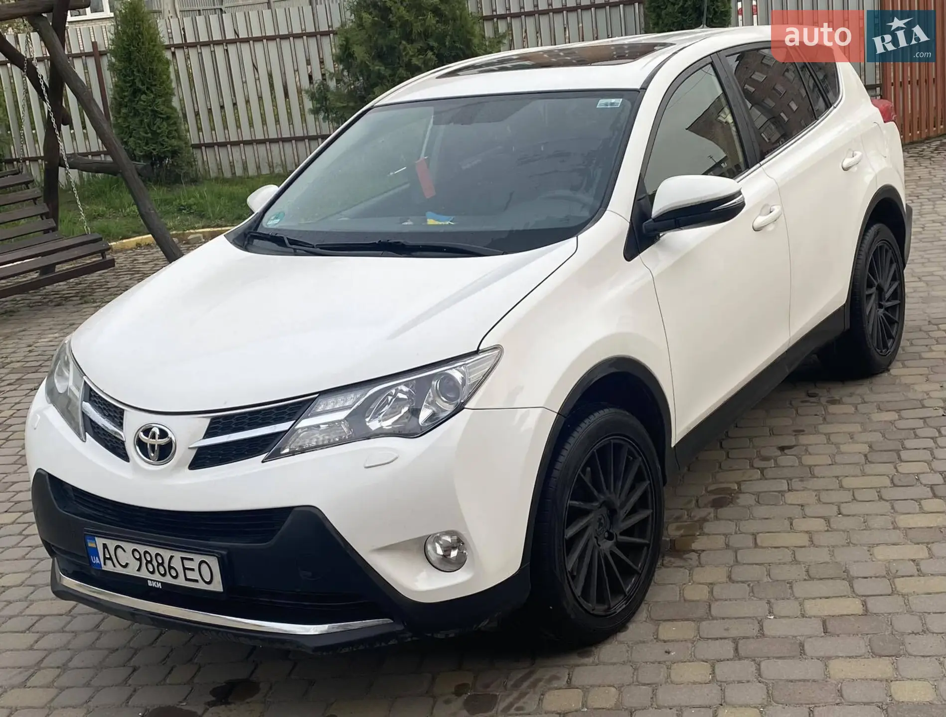 2013 Toyota RAV 4 - фото 1