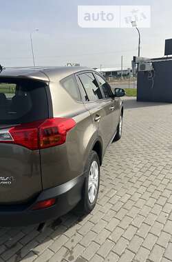 Позашляховик / Кросовер Toyota RAV4 2013 в Львові