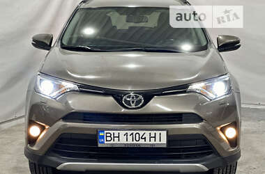 Позашляховик / Кросовер Toyota RAV4 2017 в Одесі