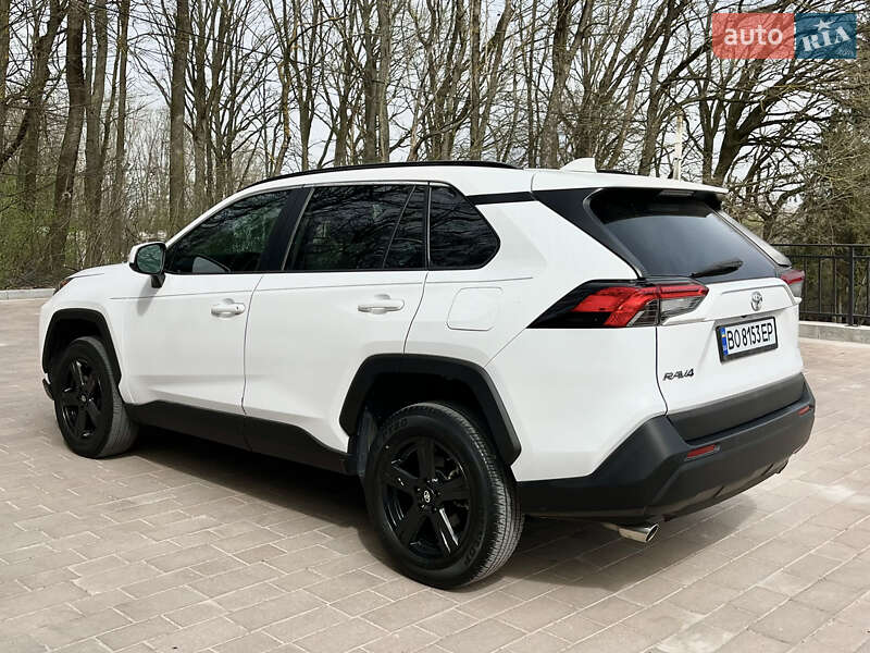Внедорожник / Кроссовер Toyota RAV4 2020 в Тернополе фото 6 Внедорожник / Кроссовер Toyota RAV4 2020 в Тернополе
