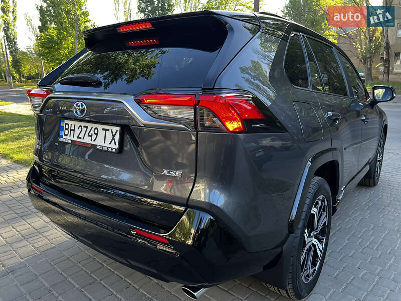 Внедорожник / Кроссовер Toyota RAV4 2022 в Одессе