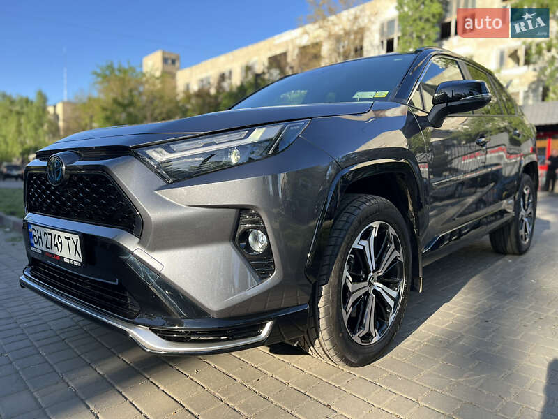 Внедорожник / Кроссовер Toyota RAV4 2022 в Одессе
