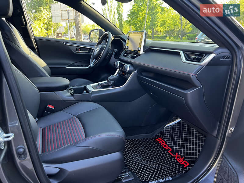 Внедорожник / Кроссовер Toyota RAV4 2022 в Одессе