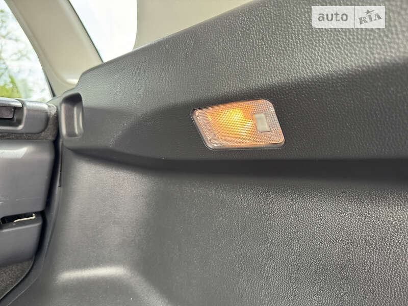 Внедорожник / Кроссовер Toyota RAV4 2021 в Киеве