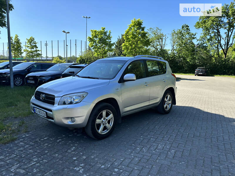 Внедорожник / Кроссовер Toyota RAV4 2006 в Чорткове