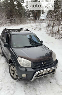 Внедорожник / Кроссовер Toyota RAV4 2005 в Киеве