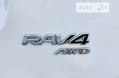 Внедорожник / Кроссовер Toyota RAV4 2014 в Ивано-Франковске