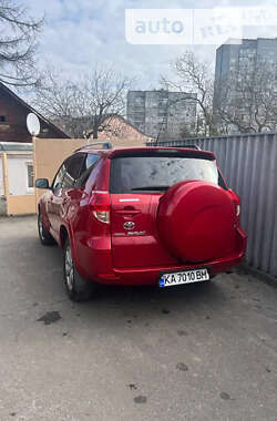 Внедорожник / Кроссовер Toyota RAV4 2008 в Киеве