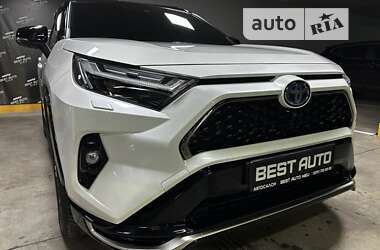 Внедорожник / Кроссовер Toyota RAV4 2023 в Киеве