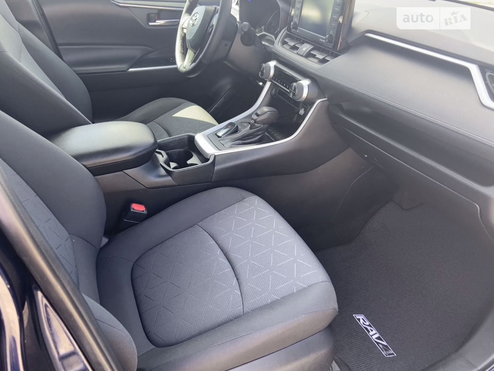 2021 Toyota RAV 4 - мініатюра 8