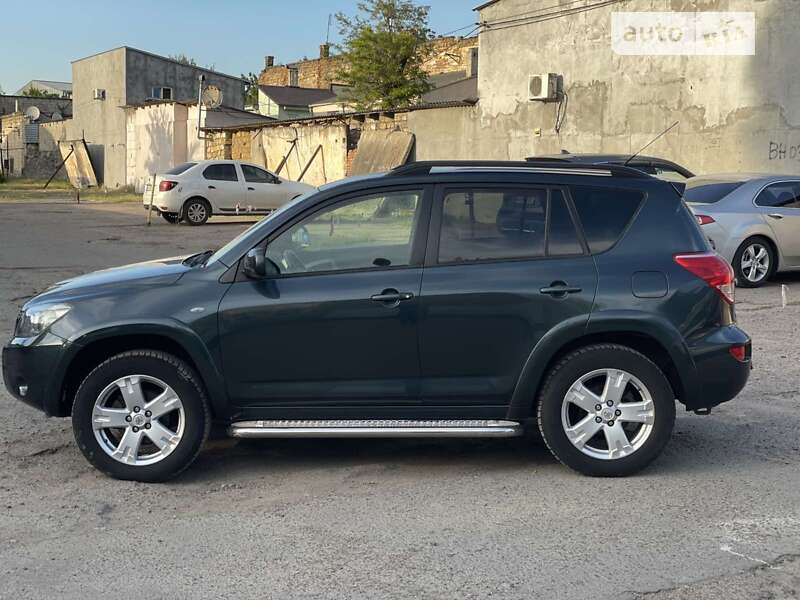 Позашляховик / Кросовер Toyota RAV4 2006 в Одесі