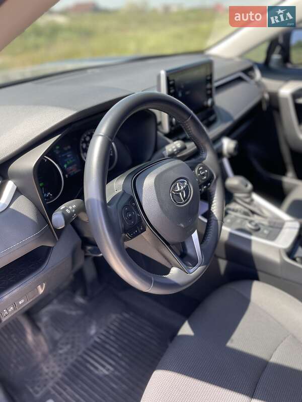 Позашляховик / Кросовер Toyota RAV4 2019 в Одесі