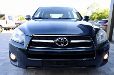 Toyota RAV4 2010