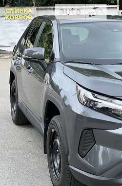 Позашляховик / Кросовер Toyota RAV4 2023 в Запоріжжі