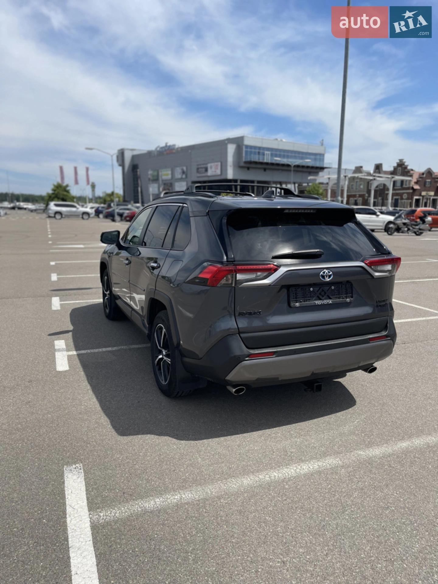 2019 Toyota RAV 4 - мініатюра 10