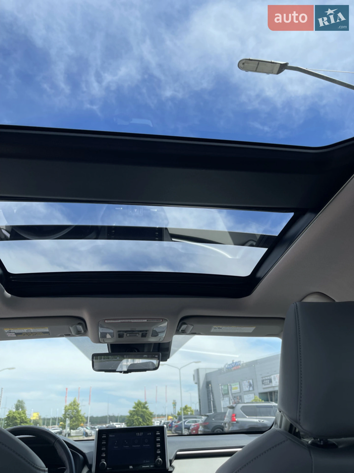 2019 Toyota RAV 4 - мініатюра 27