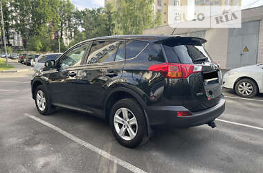 Внедорожник / Кроссовер Toyota RAV4 2013 в Киеве