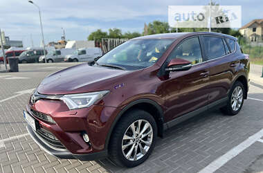 Внедорожник / Кроссовер Toyota RAV4 2017 в Днепре