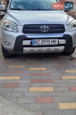 Позашляховик / Кросовер Toyota RAV4 2007 в 