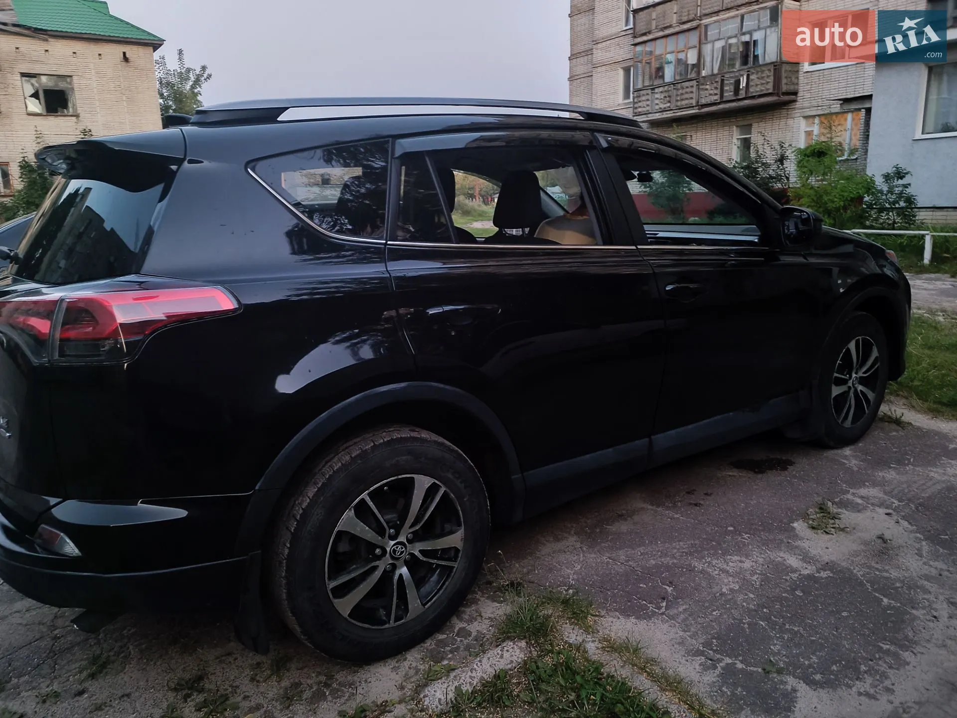 2018 Toyota RAV 4 - мініатюра 4