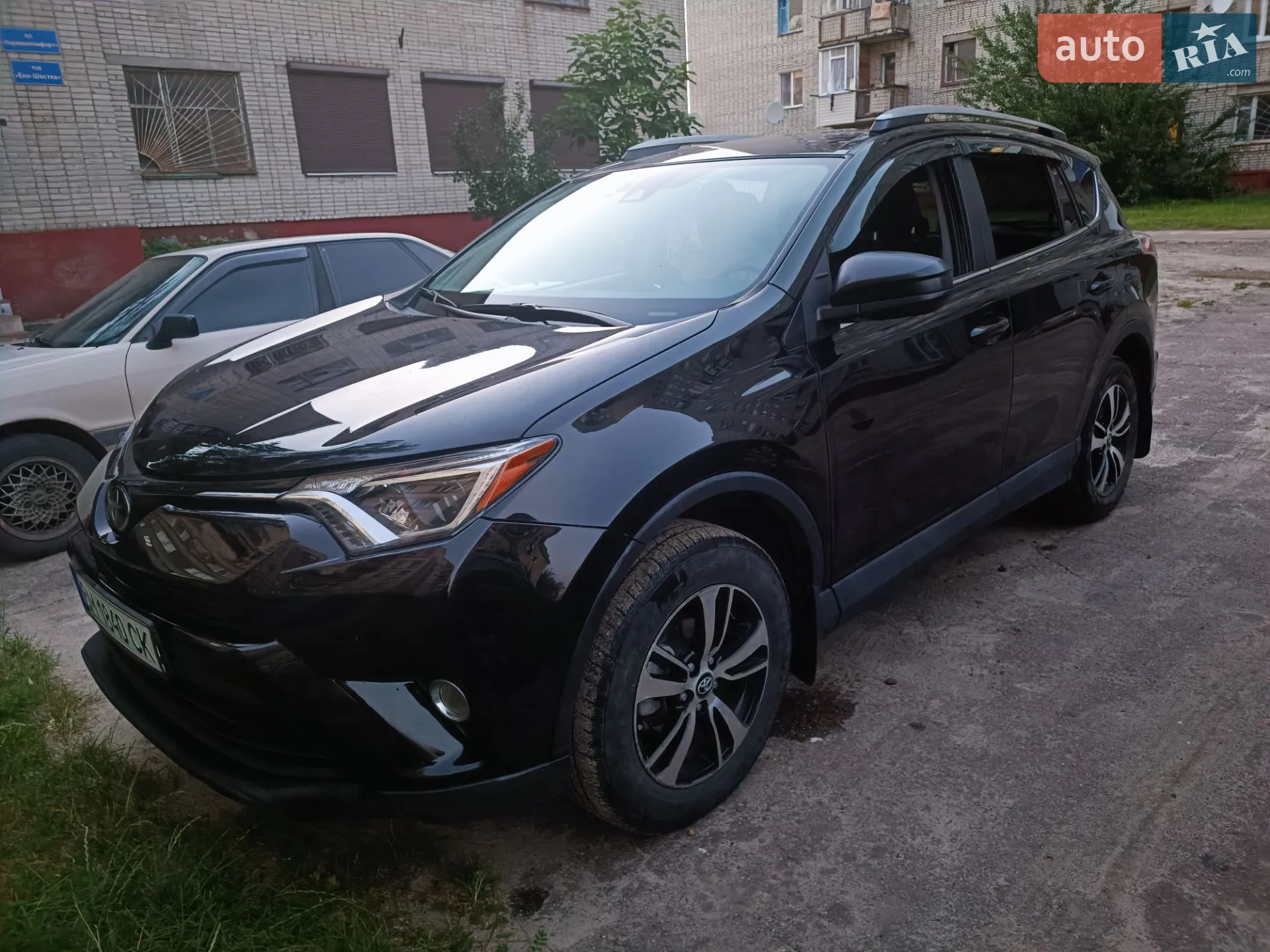 2018 Toyota RAV 4 - мініатюра 2