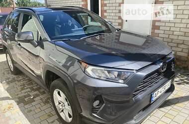 Внедорожник / Кроссовер Toyota RAV4 2019 в Запорожье