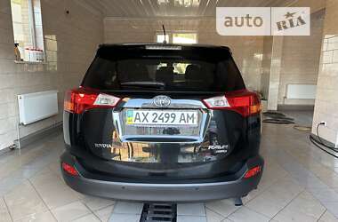 Позашляховик / Кросовер Toyota RAV4 2013 в Конотопі