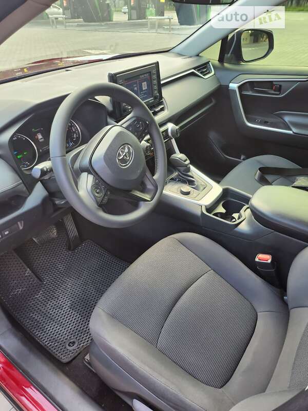 Позашляховик / Кросовер Toyota RAV4 2019 в Одесі