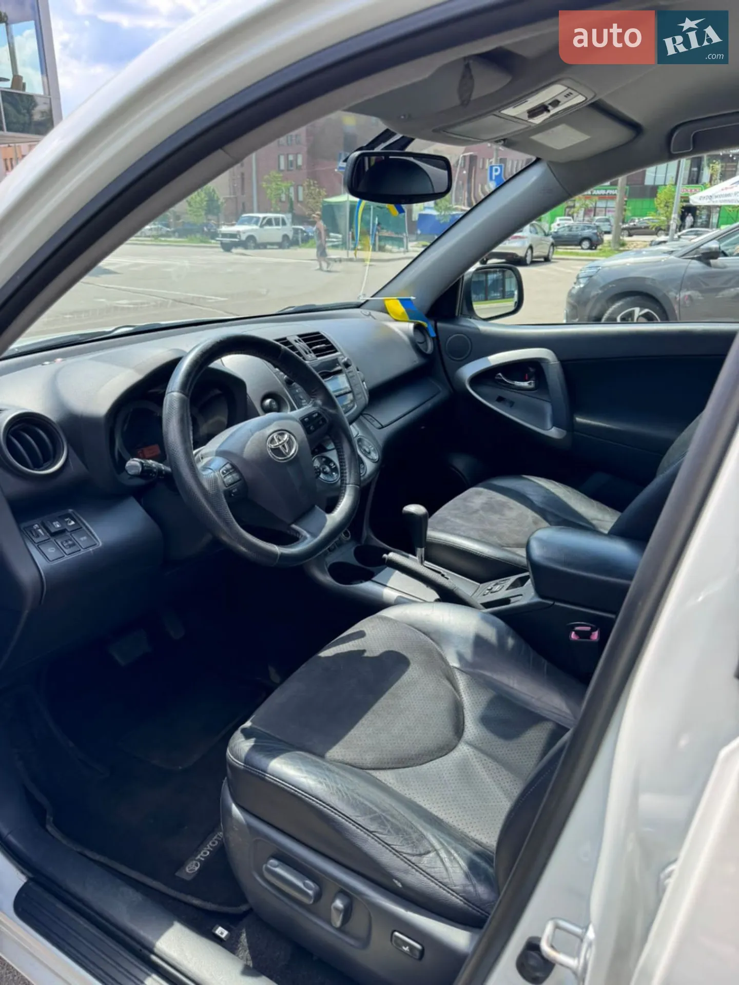 2010 Toyota RAV 4 - мініатюра 7