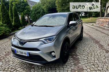 Внедорожник / Кроссовер Toyota RAV4 2017 в Львове