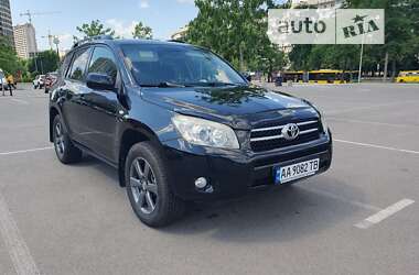 Позашляховик / Кросовер Toyota RAV4 2008 в Києві