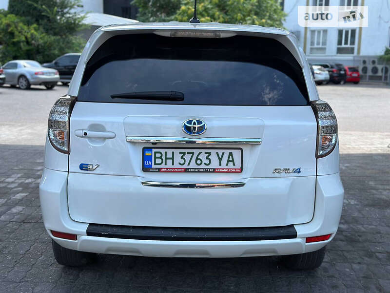 Внедорожник / Кроссовер Toyota RAV4 2012 в Одессе фото 6 Внедорожник / Кроссовер Toyota RAV4 2012 в Одессе