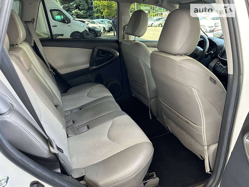 Внедорожник / Кроссовер Toyota RAV4 2012 в Одессе фото 19 Внедорожник / Кроссовер Toyota RAV4 2012 в Одессе